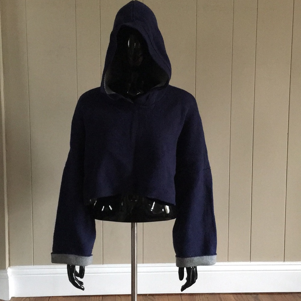 Silence & Noise Navy Blue Cropped Hoodie